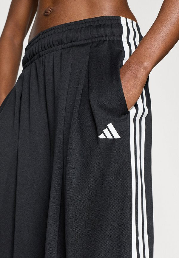 adidas Sportswear TIRO 3 STRIPES PLEATED