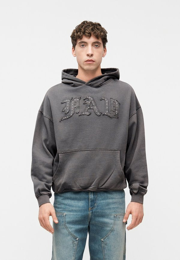FAVELA PATCH RIVET HOODIE