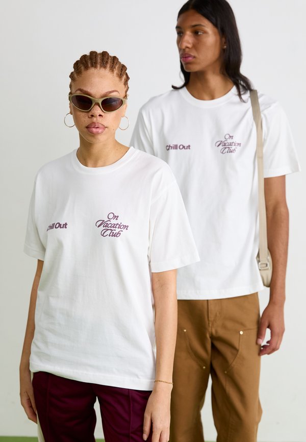 On Vacation CHILL OUT UNISEX