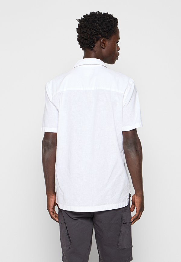 Lyle & Scott RELAXED FIT