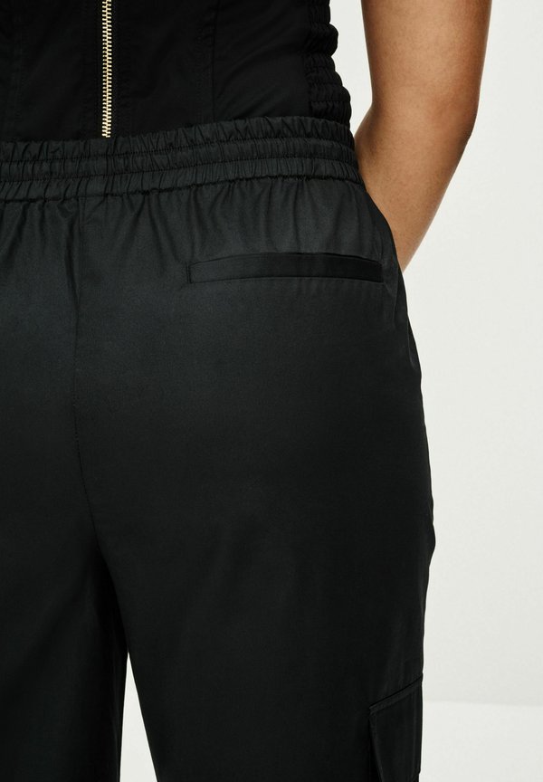 Next WIDE LEG