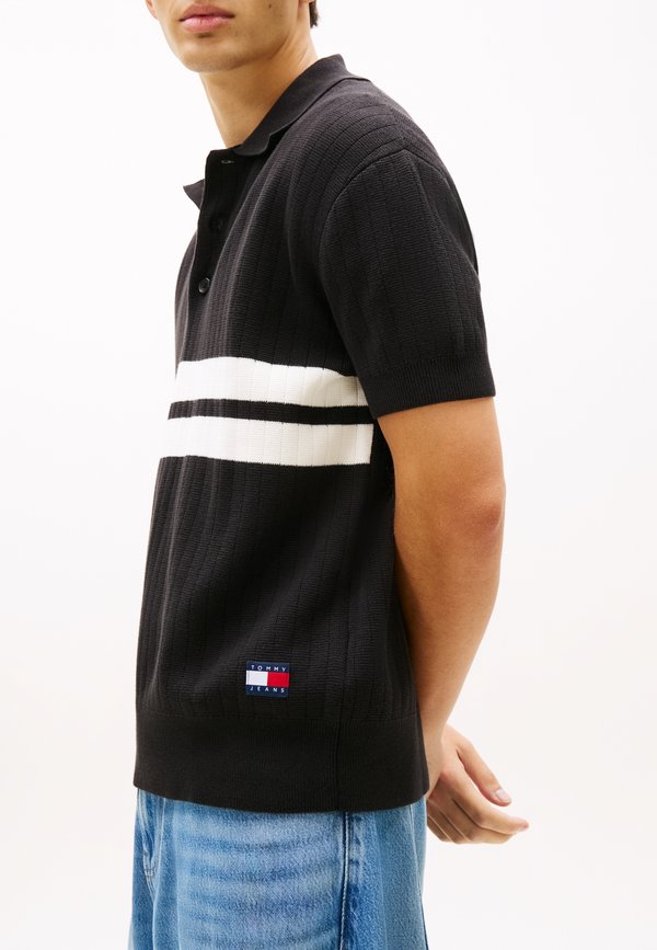 Tommy Jeans TOMMY BADGE REGULAR FIT KNIT POLO SHIRT