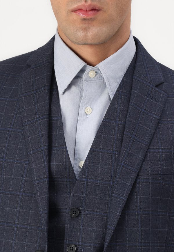 Isaac Dewhirst THE FASHION NOTCH SUIT SLIM