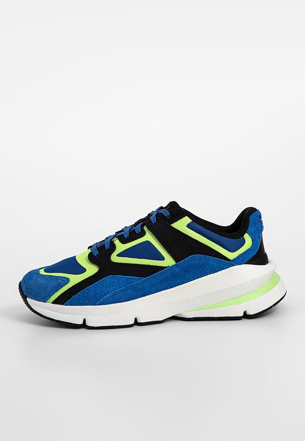 Under Armour FORGE 96
