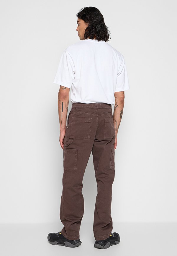 Études REGULAR FIT