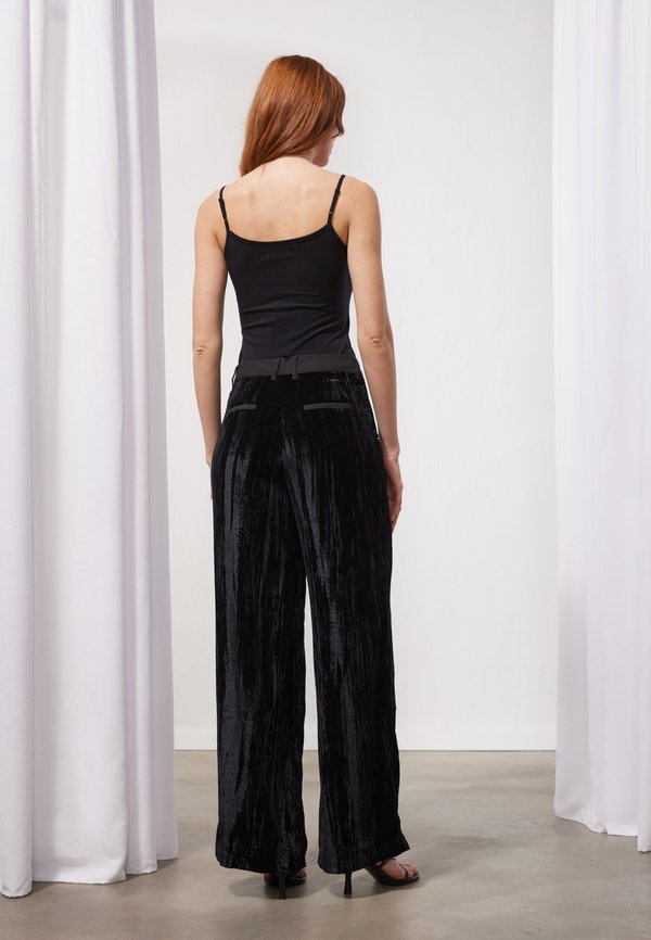 Anna Field by Zalando VELVET TROUSERS