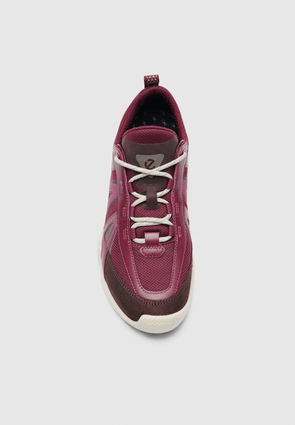ECCO BIOM C-TRAIL