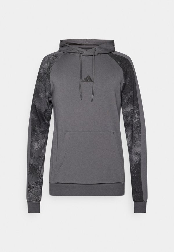 adidas Sportswear CAMO