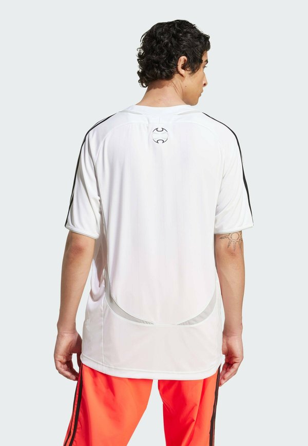 adidas Originals TEAMGEIST TEE