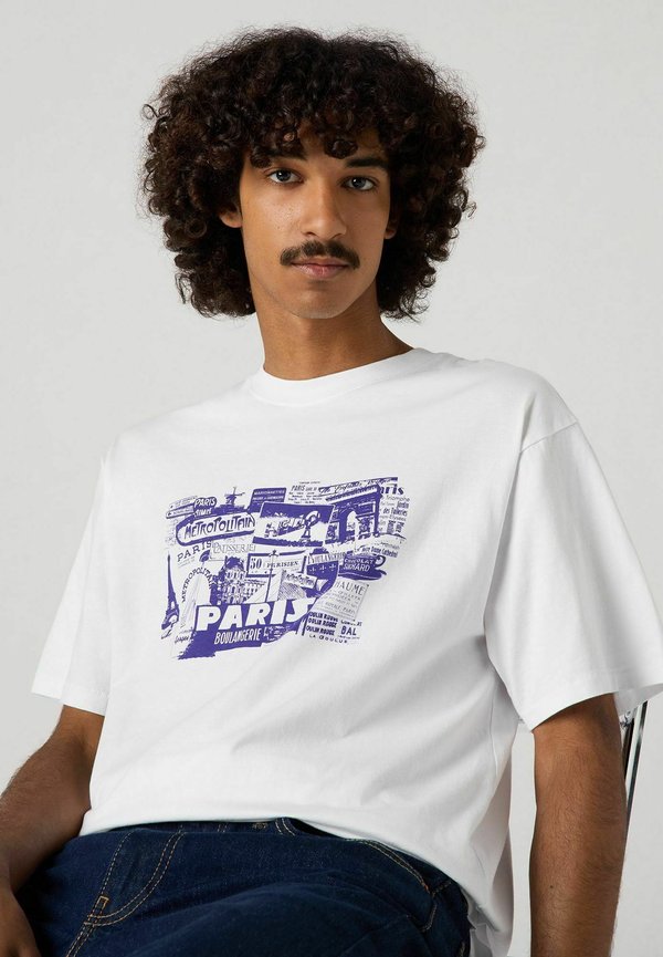 Levi's® TAB VINTAGE TEE