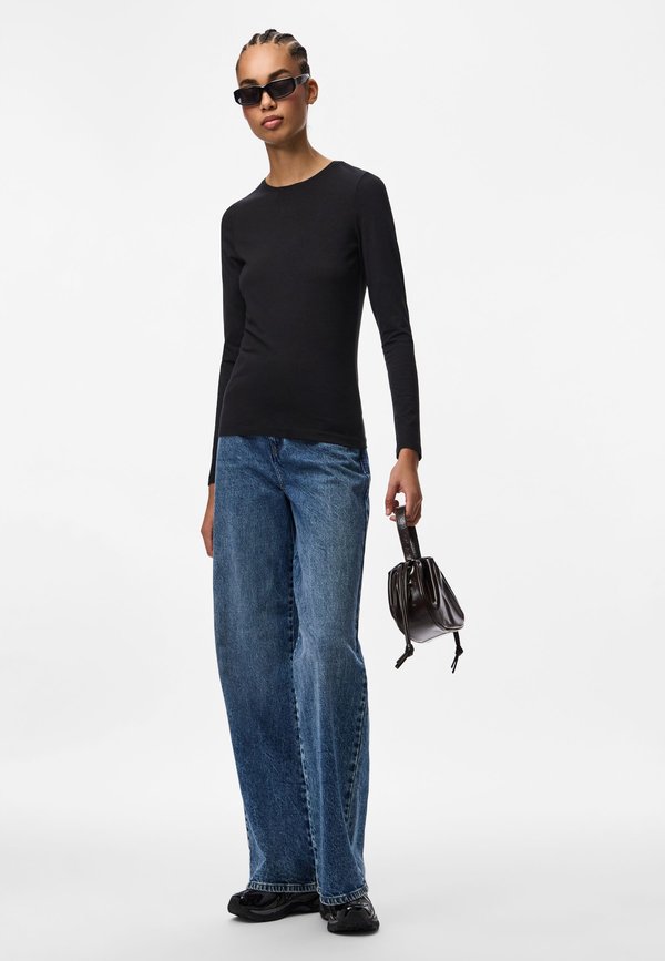 Pieces PCSIRENE TEE