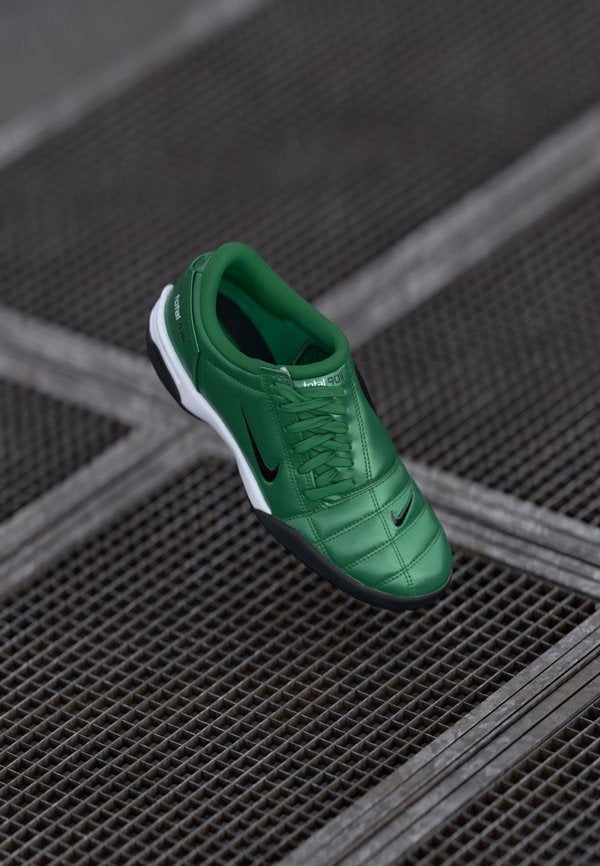 Nike Sportswear T90