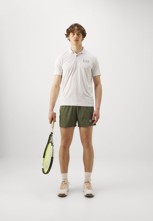 EA7 Emporio Armani