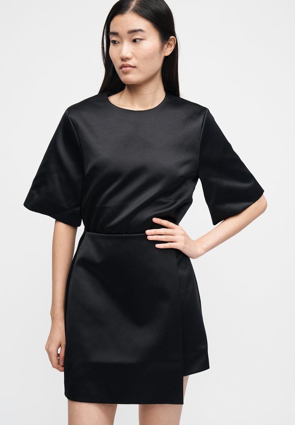 By Malene Birger HANIA