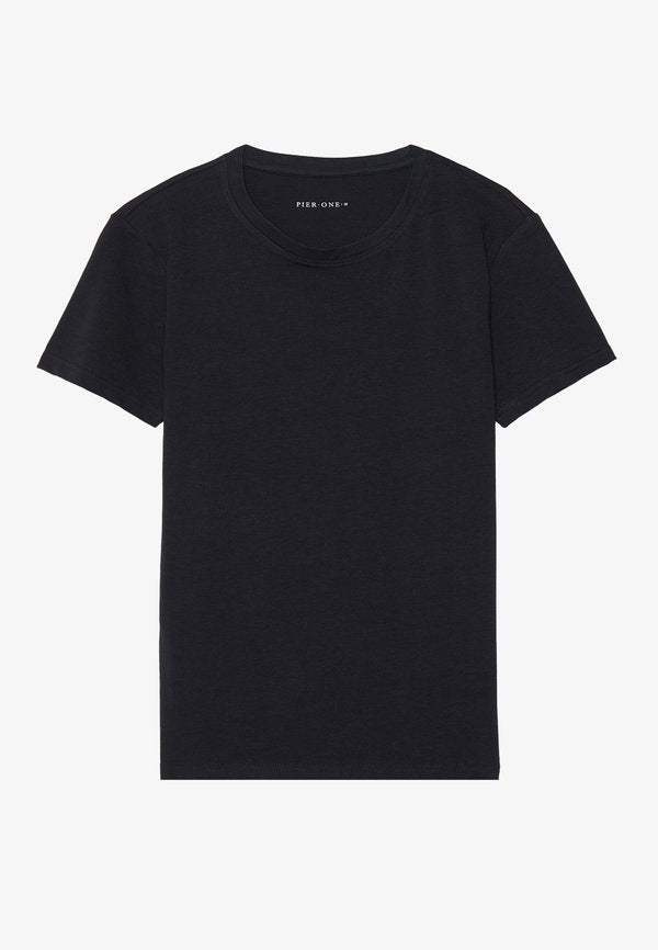 Pier One by Zalando