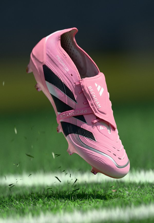 adidas Performance PREDATOR ELITE FOLD-OVER TONGUE FIRM GROUND FOOTBALL BOOTS - Firm-ground football boots - beam pink/core black/footwear white