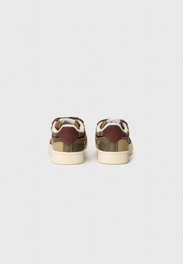Reebok Classic CLUB C REVENGE VINTAGE UNISEX