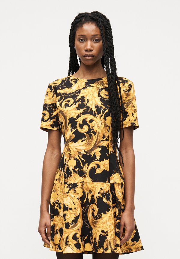 Versace Jeans Couture