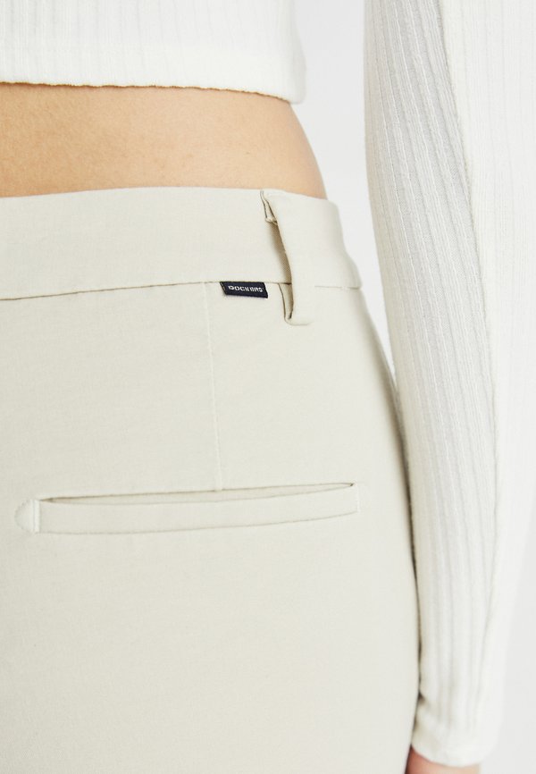 DOCKERS COLLINS TROUSER SCULPT