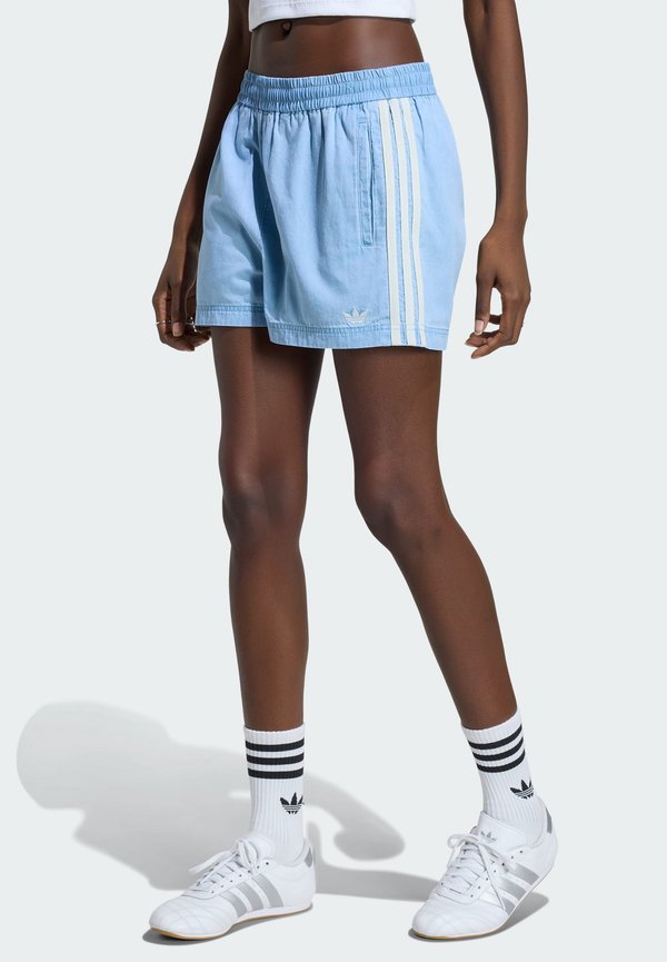 adidas Originals Denim shorts - light denim
