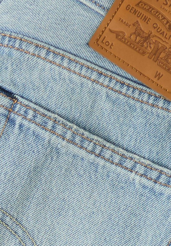 Levi's® 555® RELAXED STRAIGHT