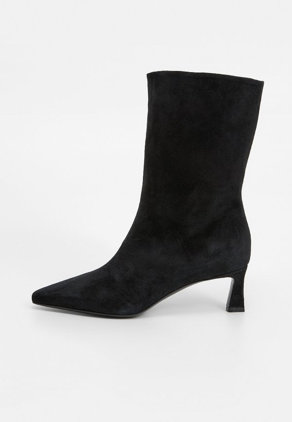 Pollini