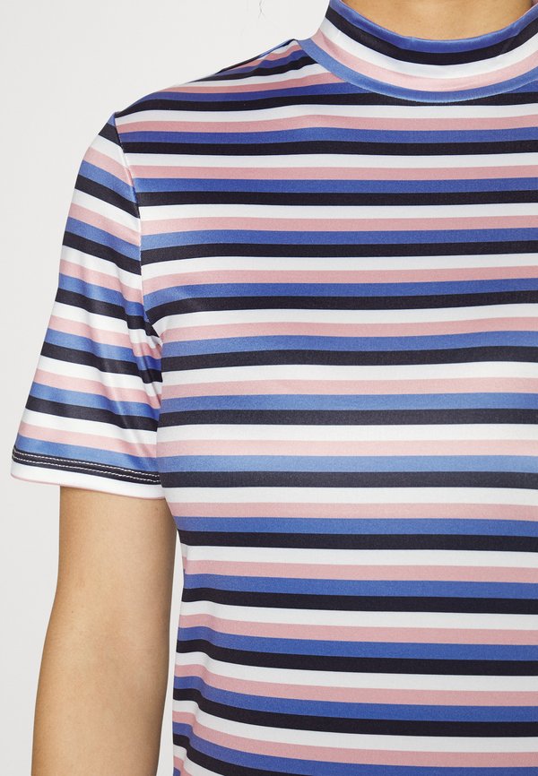 VILA VICARLA HIGHNECK