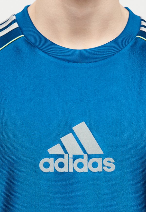 adidas Originals BOS TEE
