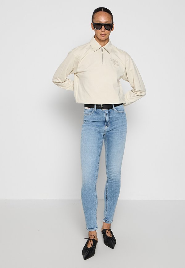 Calvin Klein Jeans