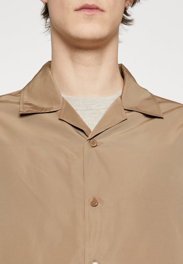 Filippa K TECH OVERSHIRT