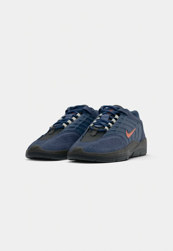 Nike SB VERTEBRAE UNISEX
