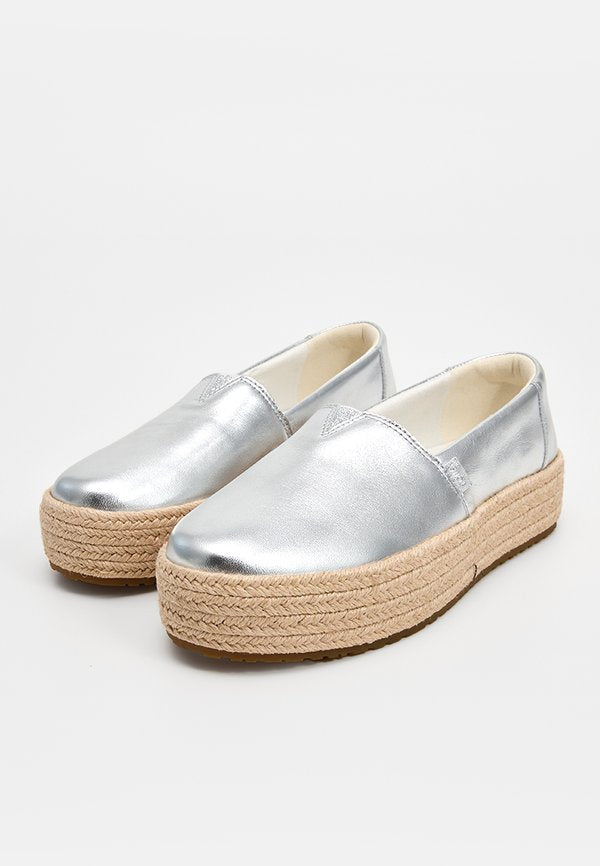 TOMS VALENCIA