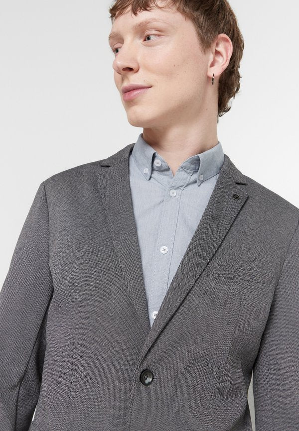 TOM TAILOR