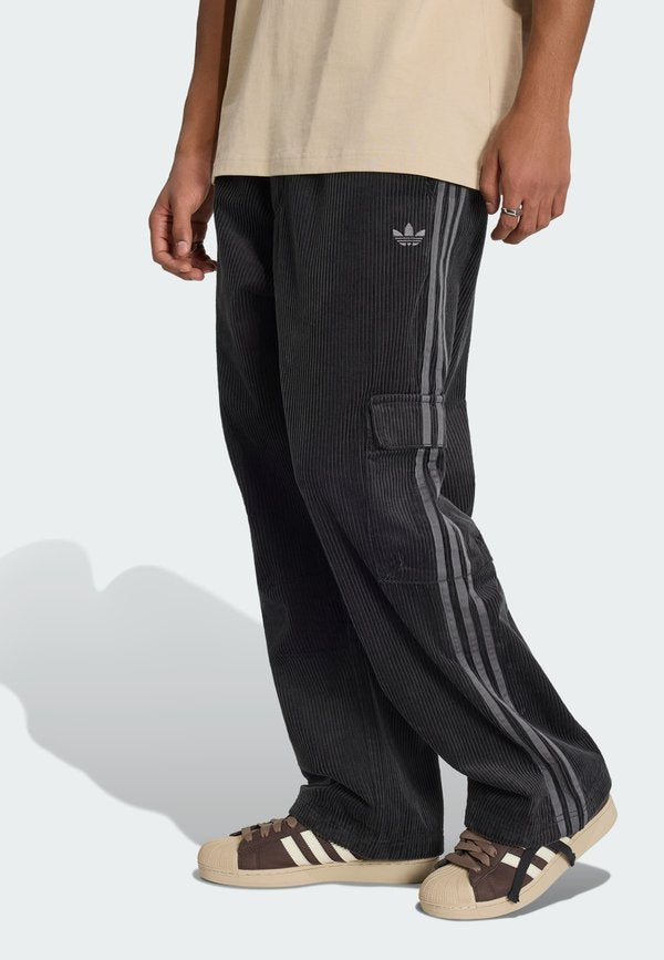 adidas Originals Cargo trousers - black