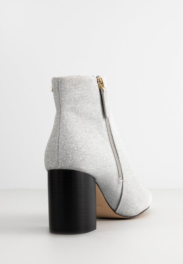 kate spade new york GYPSY