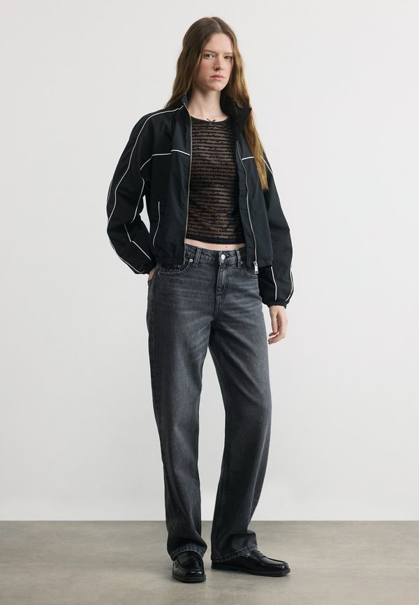 Tommy Jeans LOW RISE STRAIGHT LEG BLACK JEANS