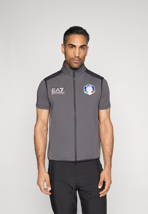 EA7 Emporio Armani