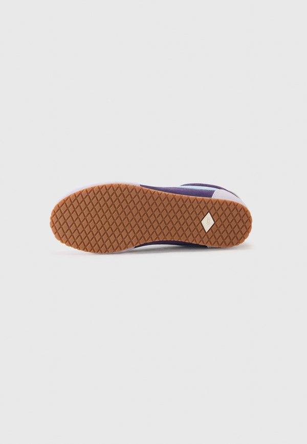 Vans SUPER LOWPRO