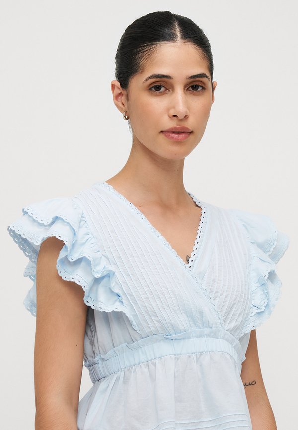 Vero Moda Petite AWNOIR V NECK