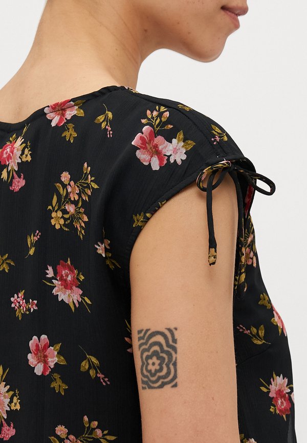 Vero Moda Petite VMSMILLA V NECK STRING