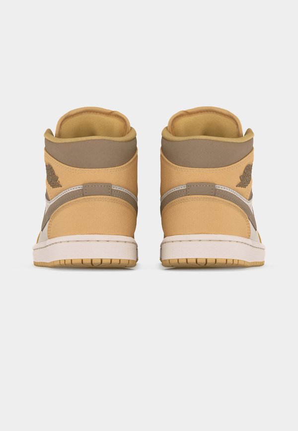 Jordan AIR JORDAN 1 MID SE