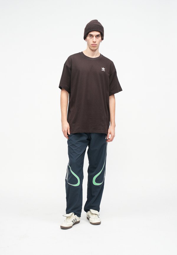 adidas Originals TEAMGEIST