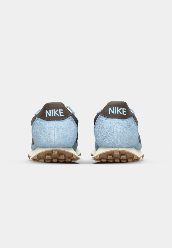Nike Sportswear LD 1000