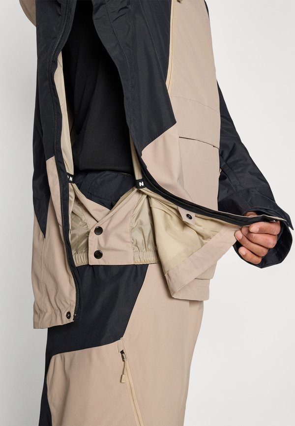 Burton MENS RESERVE RELAXED ANORAK