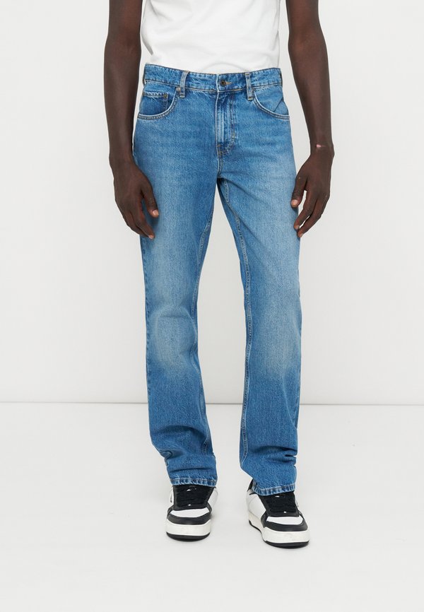 OFF-WHITE