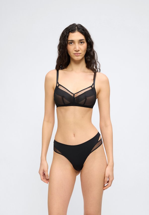 Chantelle PLAY WIREFREE SUPPORT BRA
