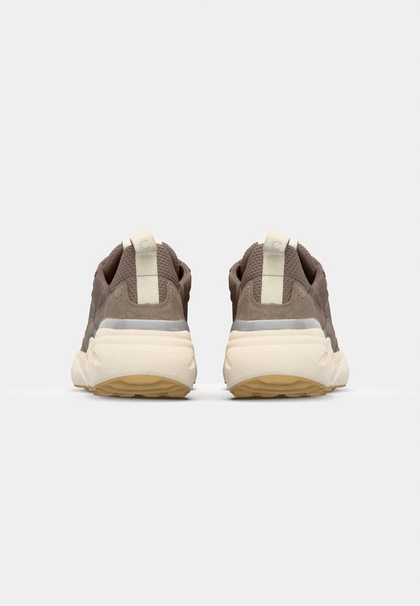 Clae SALAZAR UNISEX