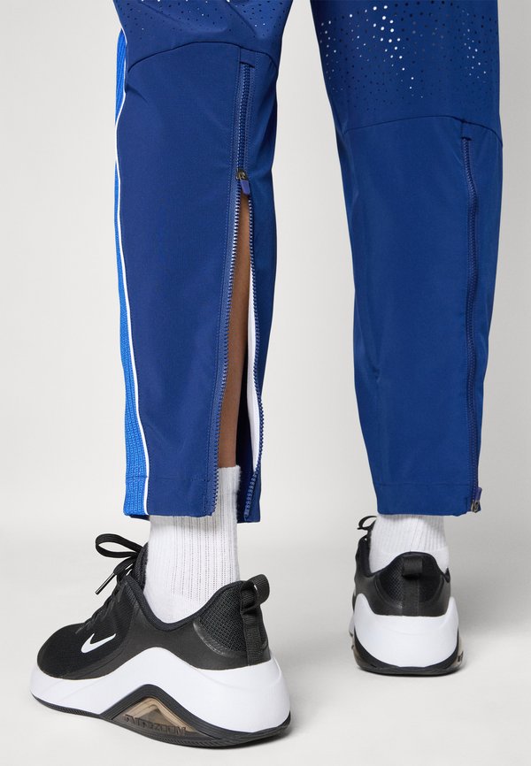Nike Sportswear USA