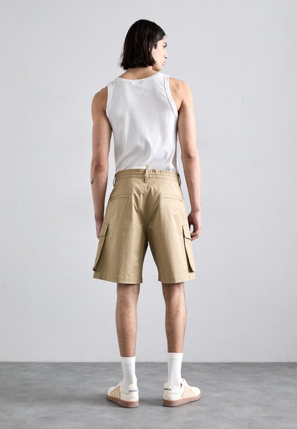 Dsquared2