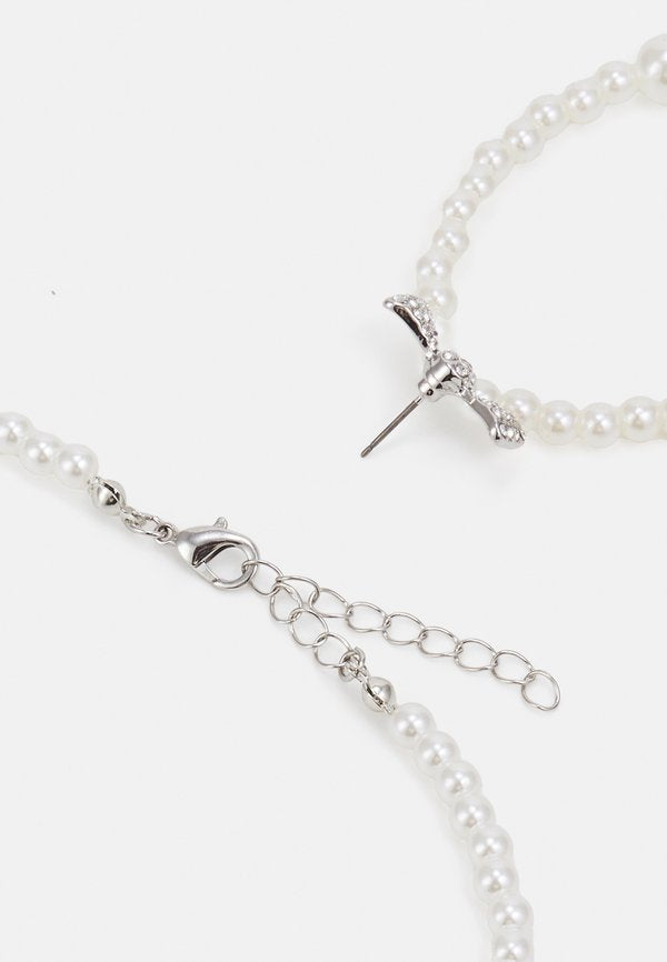 Pieces PCBOWIE NECKLACE EARRING SET